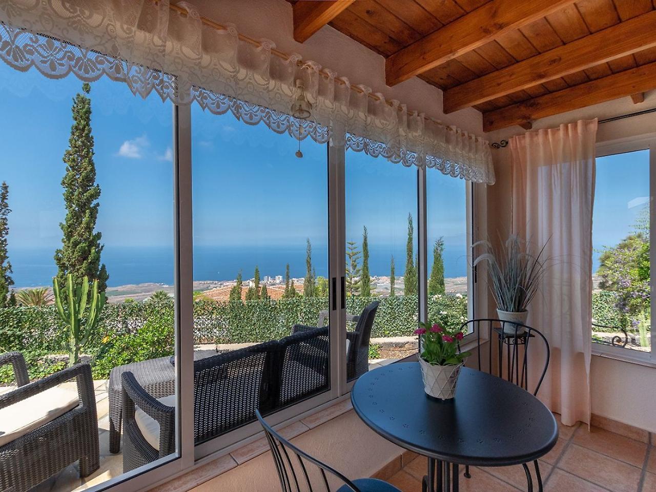 Villa Hibisco, Jacuzzi Y Vistas Al Atlantico Costa Adeje  ภายนอก รูปภาพ